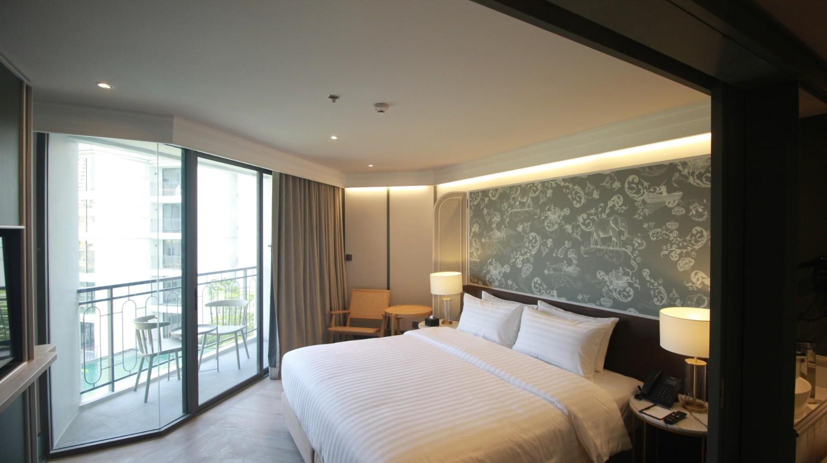 The Quarter Chaophraya by UHG Hotel Logo